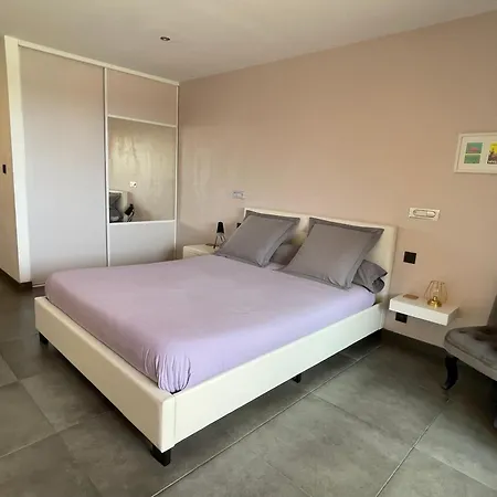 Apartament Le Port Confort Terrasse Clim Hyères