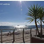 Apartment Le Port Confort Terrasse Clim Hyeres