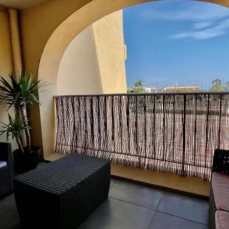 Le Port Confort Terrasse Clim 아파트 *